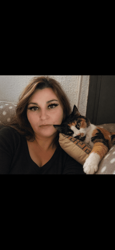 Photo de Sylvia de palma, voyant spécialisé en Médiumnité, Numérologie, Pendule